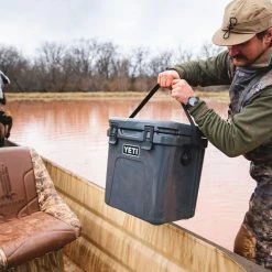 YETI Roadie 24 Cooler 25 YETI Roadie 24 Cooler -Cheap Hike Harbor Store 83206062 c299 4868 8d6a 5aa377396fe7