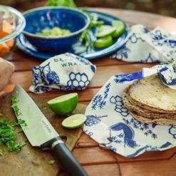 Bee's Wrap Lunch Pack - Bees and Bears Print - None 15 Bee's Wrap Lunch Pack - Bees and Bears Print - None -Cheap Hike Harbor Store a0adf2f4 917e 447e b85a ae2f69086b4f