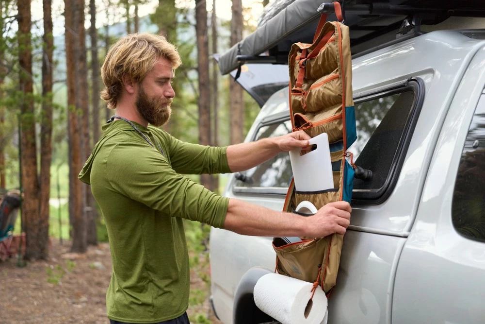 Kelty Camp Galley Deluxe Bag - Beluga/Dull Gold 8 Kelty Camp Galley Deluxe Bag - Beluga/Dull Gold - Image 6