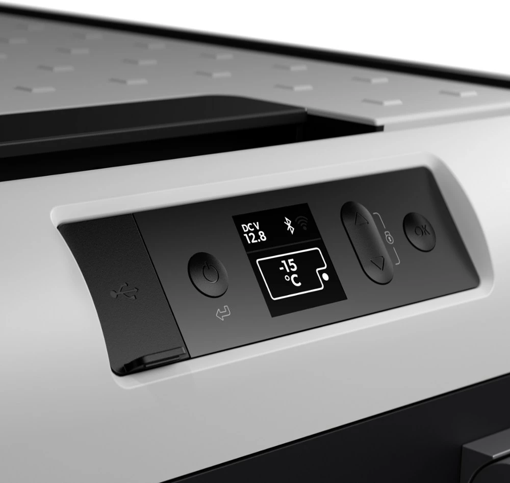 Dometic CFX3 35 Powered Cooler 5 Dometic CFX3 35 Powered Cooler - Image 3