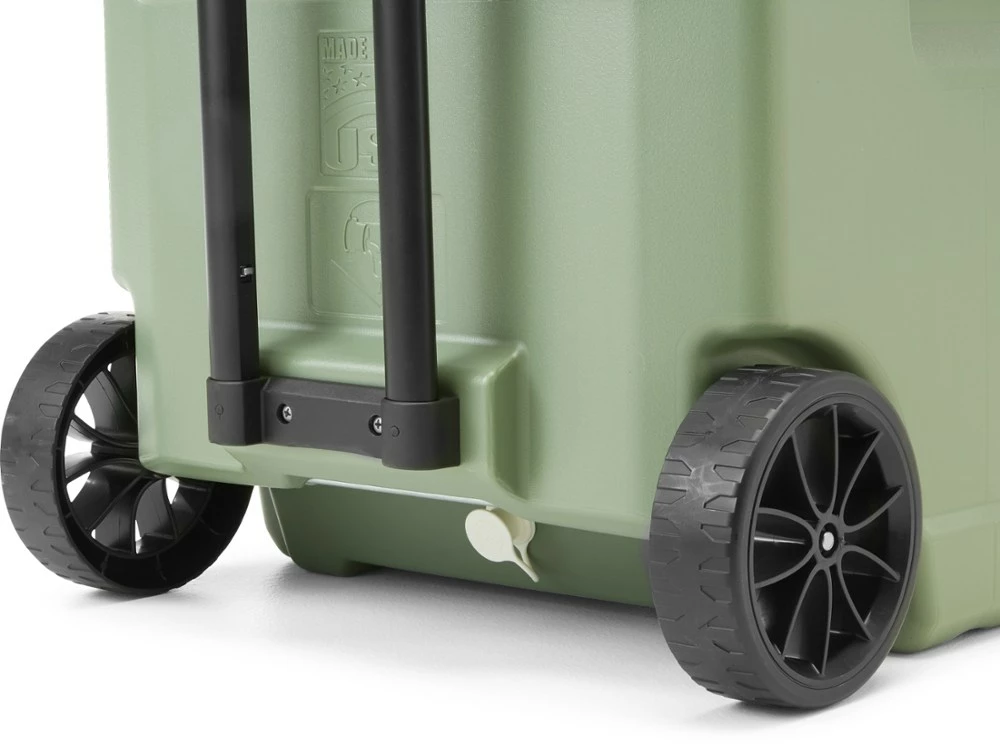 Igloo ECOCOOL Roller Cooler - 60 qts. - Sage Green 5 Igloo ECOCOOL Roller Cooler - 60 qts. - Sage Green - Image 3