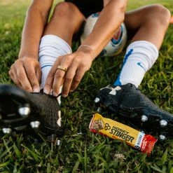 Honey Stinger Protein Nut + Seed Bar 10 Honey Stinger Protein Nut + Seed Bar -Cheap Hike Harbor Store ee8e9c38 1be9 4599 a237 dd68e740211f